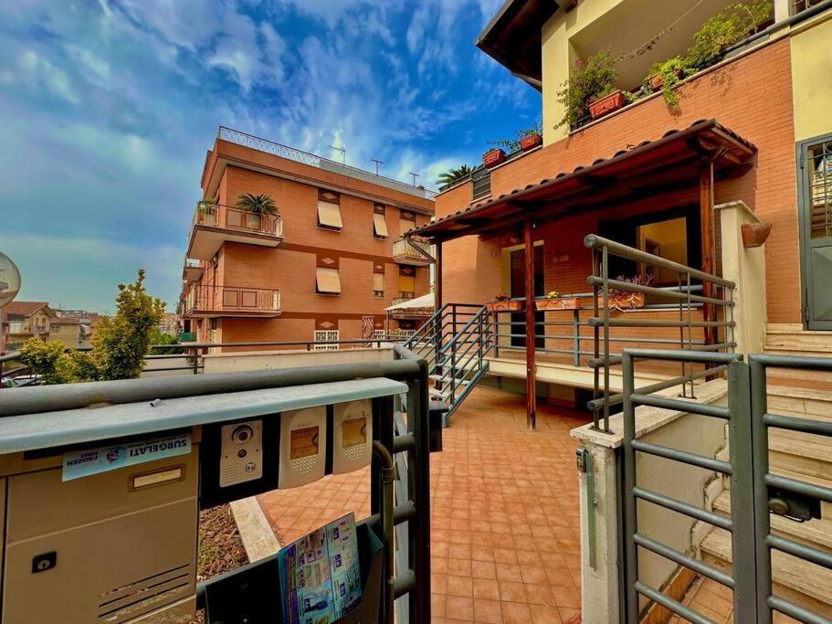 La Casetta Di Ale Rom Exterior foto